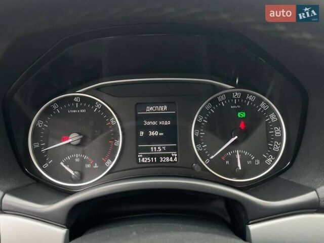 Черный Шкода Октавия, объемом двигателя 1.2 л и пробегом 142 тыс. км за 7499 $, фото 32 на Automoto.ua