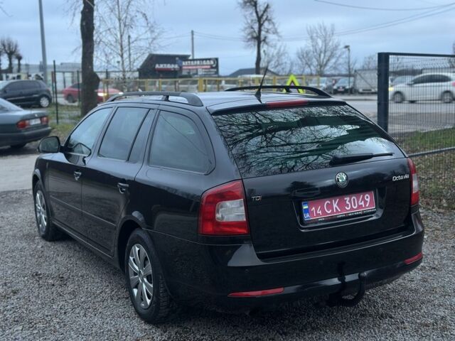 Чорний Шкода Октавія, об'ємом двигуна 2 л та пробігом 214 тис. км за 9500 $, фото 3 на Automoto.ua