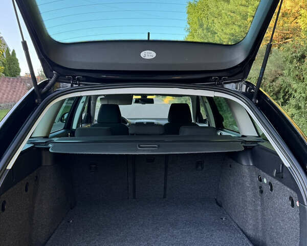 Шкода Октавия 2012 в Ровно на Automoto.ua Черный Шкода Октавия, объемом двигателя 1.6 л и пробегом 181 тыс. км за 9750 $, фото 56 на Automoto.ua