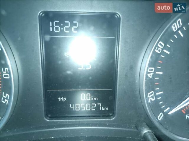 Черный Шкода Октавия, объемом двигателя 2 л и пробегом 485 тыс. км за 7800 $, фото 11 на Automoto.ua