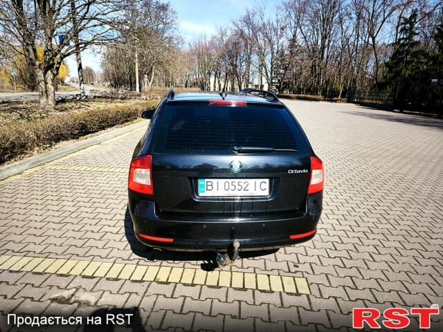 Чорний Шкода Октавія, об'ємом двигуна 2 л та пробігом 225 тис. км за 9000 $, фото 2 на Automoto.ua