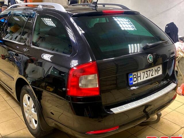 Черный Шкода Октавия, объемом двигателя 1.6 л и пробегом 0 тыс. км за 7300 $, фото 4 на Automoto.ua