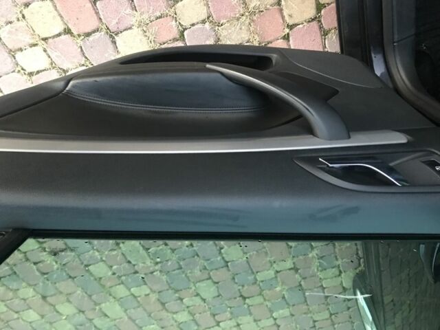 Черный Шкода Октавия, объемом двигателя 2 л и пробегом 312 тыс. км за 9100 $, фото 4 на Automoto.ua