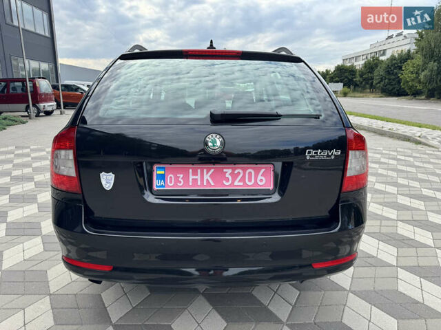 Черный Шкода Октавия, объемом двигателя 2 л и пробегом 229 тыс. км за 10200 $, фото 10 на Automoto.ua