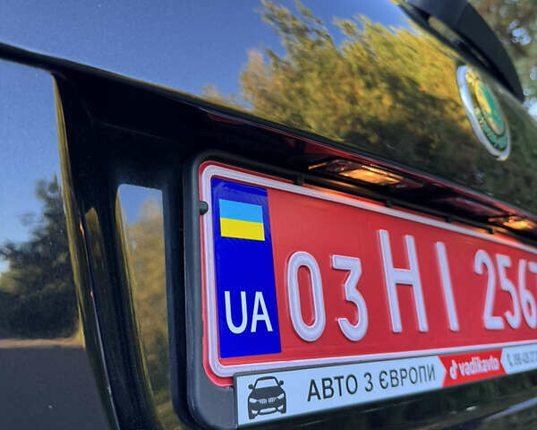 Шкода Октавия 2012 в Ровно на Automoto.ua Черный Шкода Октавия, объемом двигателя 1.6 л и пробегом 181 тыс. км за 9750 $, фото 69 на Automoto.ua