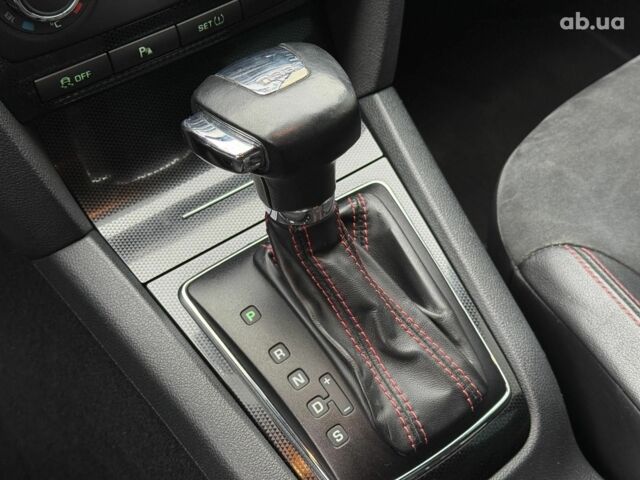 Черный Шкода Октавия, объемом двигателя 2 л и пробегом 295 тыс. км за 10690 $, фото 22 на Automoto.ua