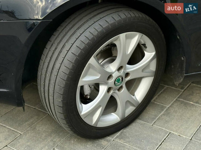 Шкода Октавия 2012 в Луцке на Automoto.ua Черный Шкода Октавия, объемом двигателя 1.6 л и пробегом 182 тыс. км за 9799 $, фото 34 на Automoto.ua