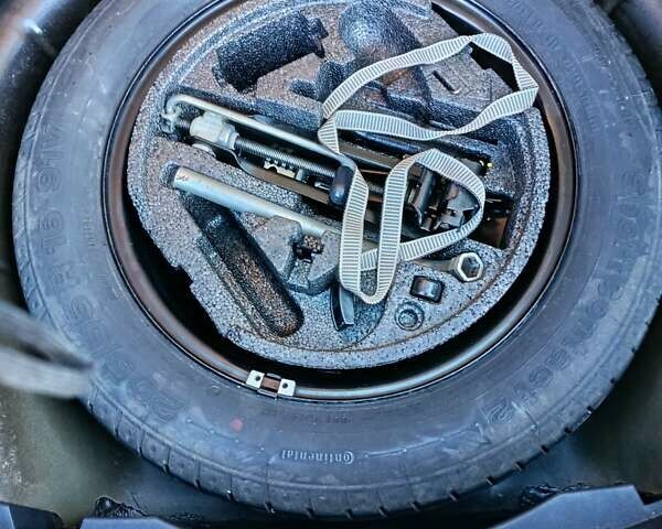 Чорний Шкода Октавія, об'ємом двигуна 1.6 л та пробігом 226 тис. км за 7999 $, фото 3 на Automoto.ua