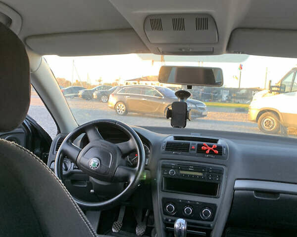 Шкода Октавія 2012 у Львові на Automoto.ua Чорний Шкода Октавія, об'ємом двигуна 1.6 л та пробігом 242 тис. км за 6500 $, фото 17 на Automoto.ua