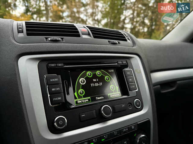 Шкода Октавия 2012 в Луцке на Automoto.ua Черный Шкода Октавия, объемом двигателя 1.6 л и пробегом 182 тыс. км за 9799 $, фото 18 на Automoto.ua