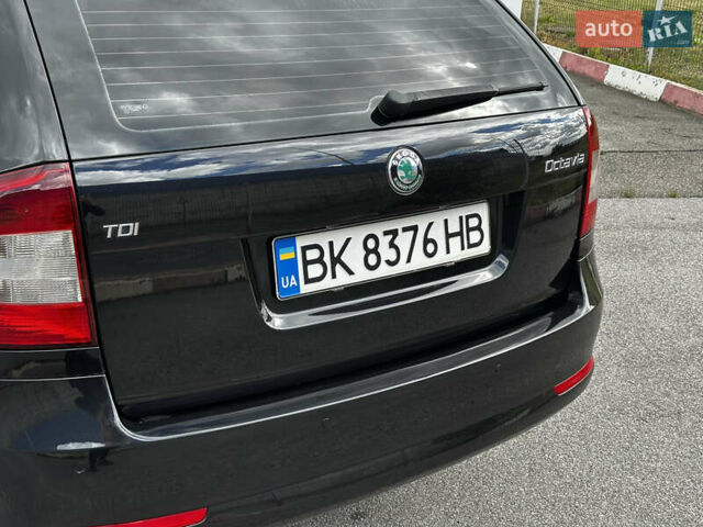 Чорний Шкода Октавія, об'ємом двигуна 1.97 л та пробігом 230 тис. км за 9500 $, фото 18 на Automoto.ua
