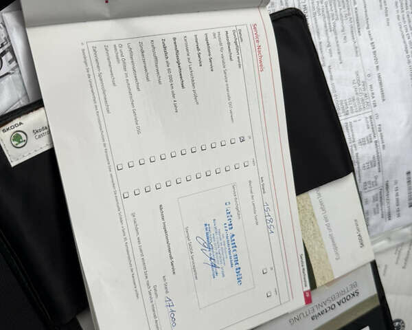 Шкода Октавия 2012 в Луцке на Automoto.ua Черный Шкода Октавия, объемом двигателя 1.6 л и пробегом 182 тыс. км за 9799 $, фото 38 на Automoto.ua