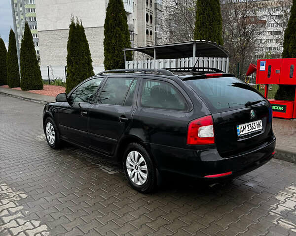 Чорний Шкода Октавія, об'ємом двигуна 1.98 л та пробігом 244 тис. км за 10000 $, фото 3 на Automoto.ua