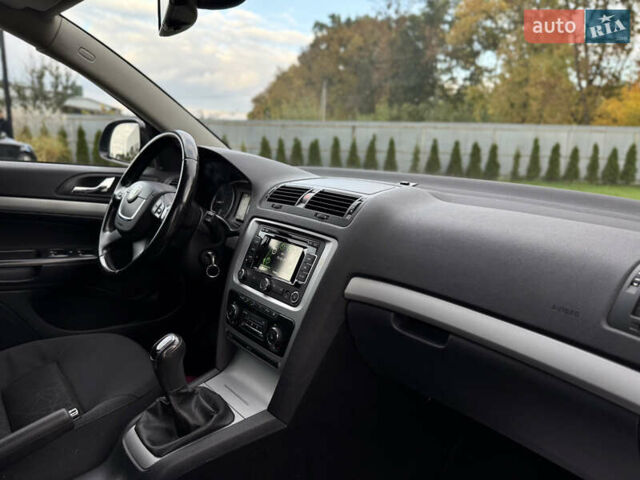 Шкода Октавия 2012 в Луцке на Automoto.ua Черный Шкода Октавия, объемом двигателя 1.6 л и пробегом 182 тыс. км за 9799 $, фото 20 на Automoto.ua