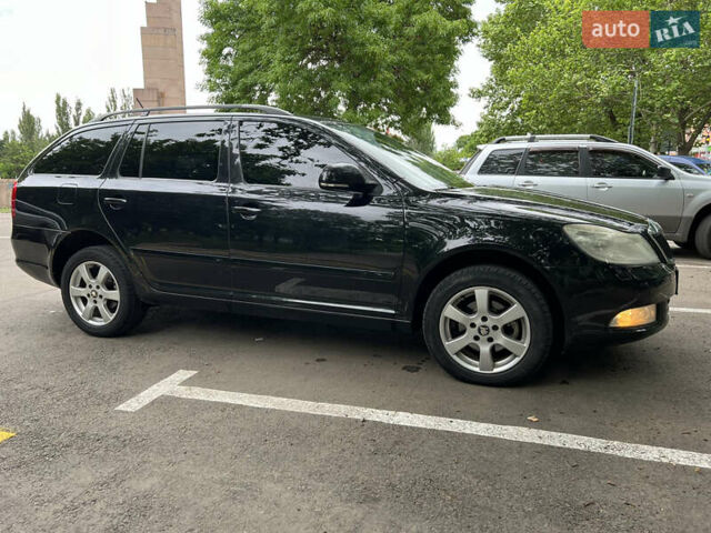 Черный Шкода Октавия, объемом двигателя 1.6 л и пробегом 310 тыс. км за 7700 $, фото 3 на Automoto.ua