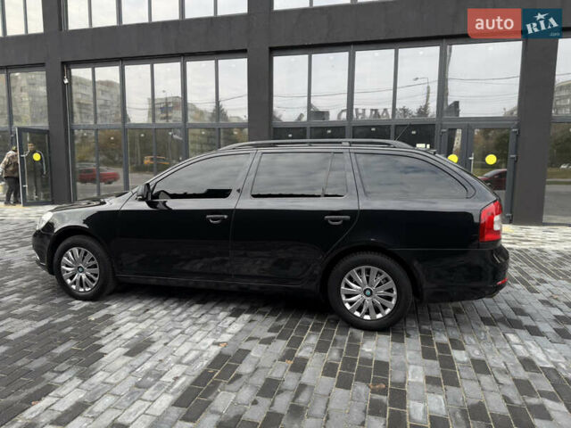 Шкода Октавія 2012 у Полтаві на Automoto.ua Чорний Шкода Октавія, об'ємом двигуна 1.6 л та пробігом 189 тис. км за 8800 $, фото 18 на Automoto.ua