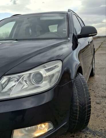 Черный Шкода Октавия, объемом двигателя 2 л и пробегом 294 тыс. км за 7800 $, фото 28 на Automoto.ua