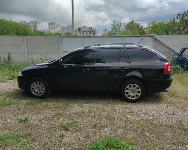 Черный Шкода Октавия, объемом двигателя 1.6 л и пробегом 270 тыс. км за 7300 $, фото 4 на Automoto.ua