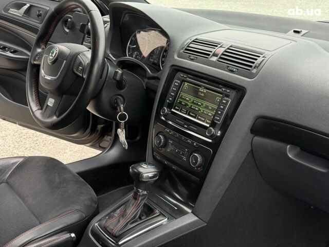 Черный Шкода Октавия, объемом двигателя 2 л и пробегом 295 тыс. км за 10690 $, фото 23 на Automoto.ua