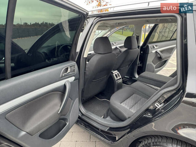 Черный Шкода Октавия, объемом двигателя 1.6 л и пробегом 264 тыс. км за 7850 $, фото 16 на Automoto.ua