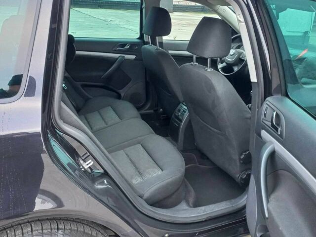 Черный Шкода Октавия, объемом двигателя 2 л и пробегом 340 тыс. км за 9100 $, фото 13 на Automoto.ua