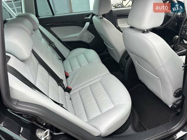 Черный Шкода Октавия, объемом двигателя 2 л и пробегом 220 тыс. км за 12500 $, фото 47 на Automoto.ua