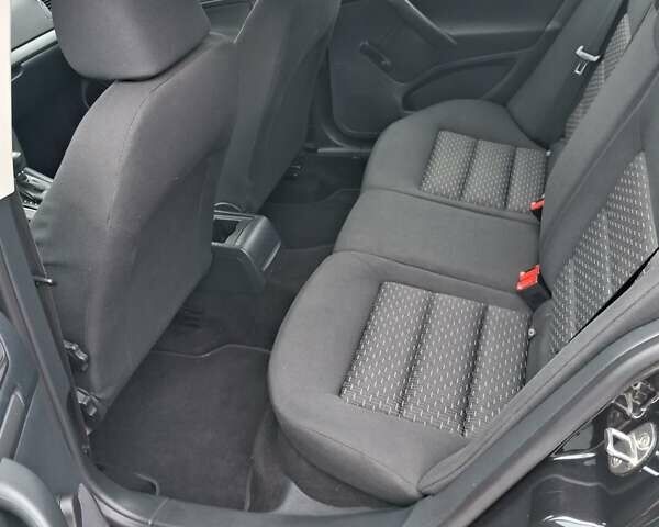 Черный Шкода Октавия, объемом двигателя 1.4 л и пробегом 232 тыс. км за 7900 $, фото 4 на Automoto.ua