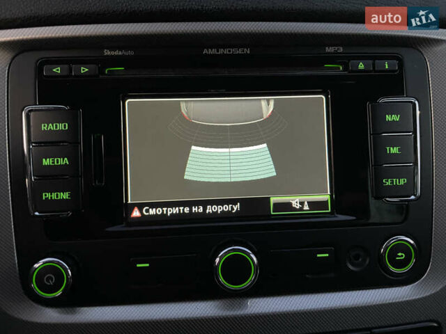 Чорний Шкода Октавія, об'ємом двигуна 2 л та пробігом 228 тис. км за 10799 $, фото 112 на Automoto.ua
