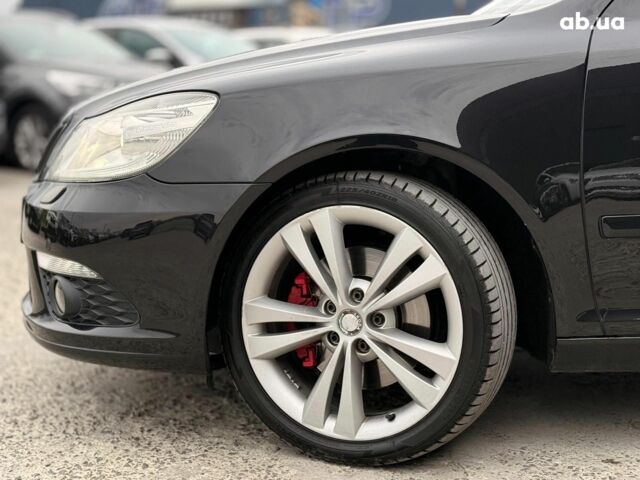 Черный Шкода Октавия, объемом двигателя 2 л и пробегом 295 тыс. км за 10690 $, фото 5 на Automoto.ua