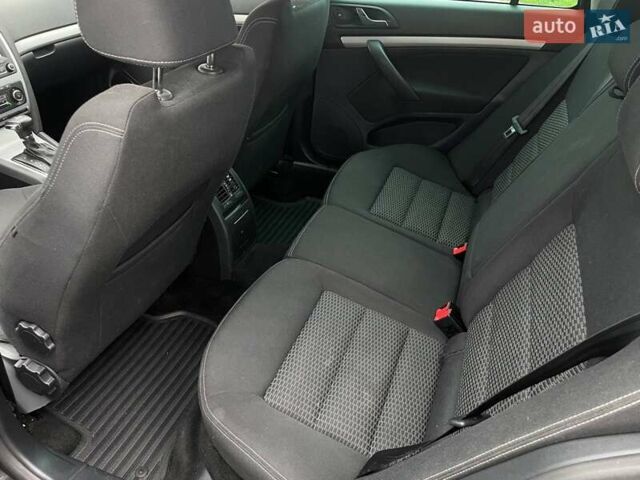 Черный Шкода Октавия, объемом двигателя 1.2 л и пробегом 142 тыс. км за 7499 $, фото 39 на Automoto.ua