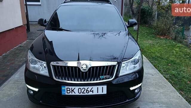 Черный Шкода Октавия, объемом двигателя 1.97 л и пробегом 263 тыс. км за 10850 $, фото 4 на Automoto.ua