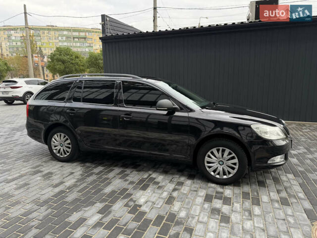 Шкода Октавія 2012 у Полтаві на Automoto.ua Чорний Шкода Октавія, об'ємом двигуна 1.6 л та пробігом 189 тис. км за 8800 $, фото 49 на Automoto.ua