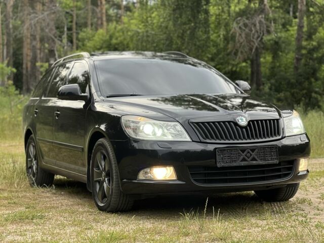 Черный Шкода Октавия, объемом двигателя 2 л и пробегом 288 тыс. км за 9699 $, фото 2 на Automoto.ua