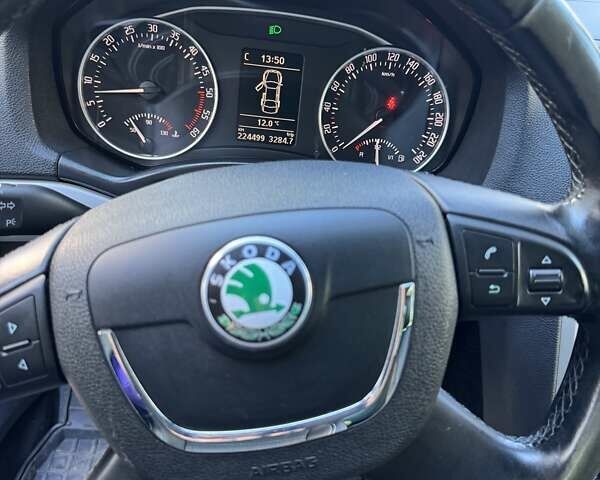 Шкода Октавія 2012 у Івано-Франківську на Automoto.ua Чорний Шкода Октавія, об'ємом двигуна 1.6 л та пробігом 224 тис. км за 8500 $, фото 27 на Automoto.ua