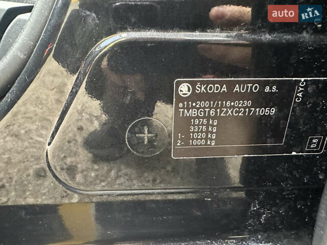 Черный Шкода Октавия, объемом двигателя 1.6 л и пробегом 227 тыс. км за 8700 $, фото 54 на Automoto.ua