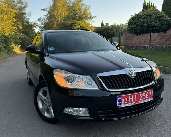 Шкода Октавия 2012 в Ровно на Automoto.ua Черный Шкода Октавия, объемом двигателя 1.6 л и пробегом 181 тыс. км за 9750 $, фото 2 на Automoto.ua