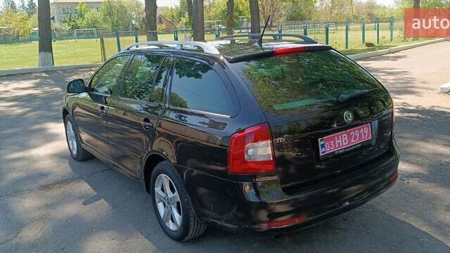Черный Шкода Октавия, объемом двигателя 2 л и пробегом 201 тыс. км за 11200 $, фото 5 на Automoto.ua