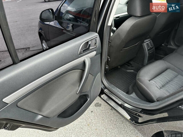 Чорний Шкода Октавія, об'ємом двигуна 1.97 л та пробігом 230 тис. км за 9500 $, фото 36 на Automoto.ua