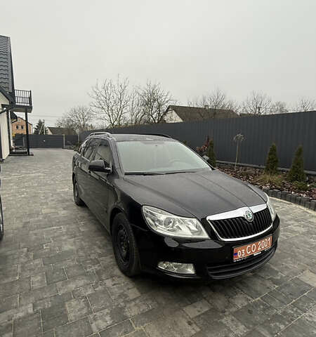 Чорний Шкода Октавія, об'ємом двигуна 1.8 л та пробігом 247 тис. км за 7499 $, фото 1 на Automoto.ua