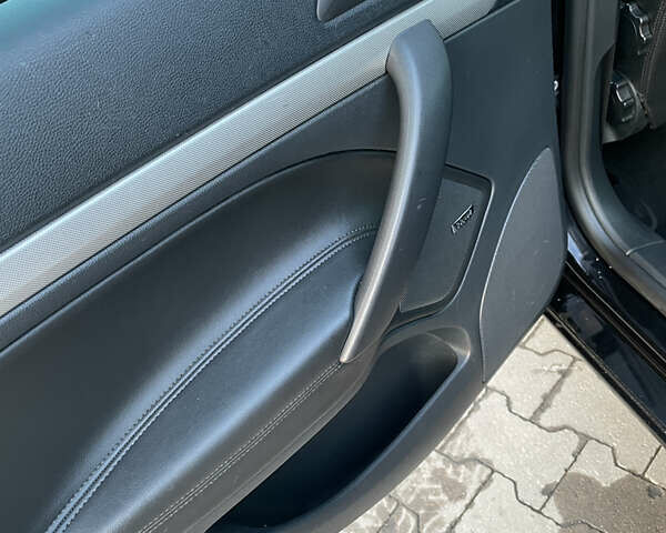 Черный Шкода Октавия, объемом двигателя 2 л и пробегом 251 тыс. км за 10850 $, фото 69 на Automoto.ua