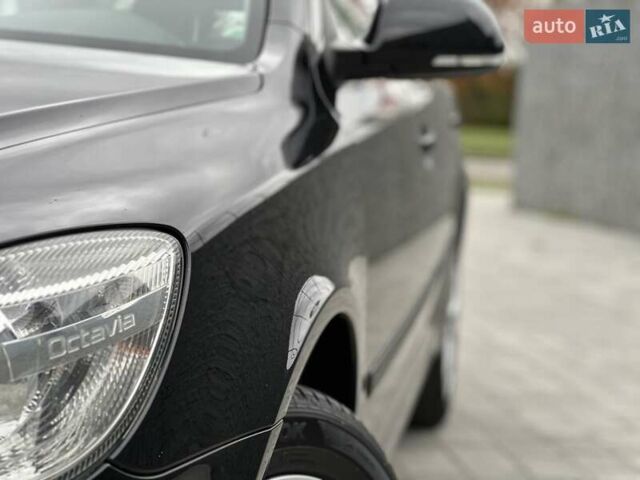 Черный Шкода Октавия, объемом двигателя 1.8 л и пробегом 195 тыс. км за 9750 $, фото 2 на Automoto.ua