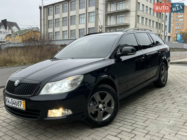 Черный Шкода Октавия, объемом двигателя 2 л и пробегом 234 тыс. км за 8899 $, фото 3 на Automoto.ua