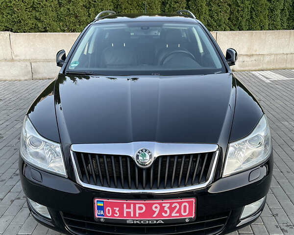 Чорний Шкода Октавія, об'ємом двигуна 2 л та пробігом 228 тис. км за 10799 $, фото 43 на Automoto.ua