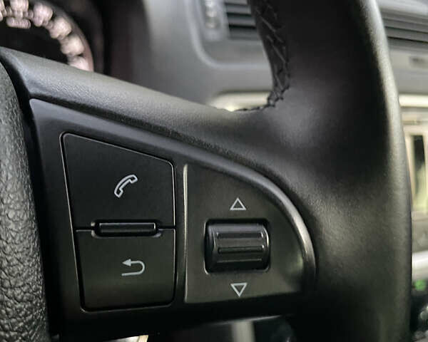 Чорний Шкода Октавія, об'ємом двигуна 2 л та пробігом 228 тис. км за 10799 $, фото 106 на Automoto.ua