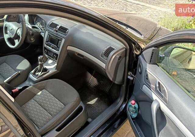 Шкода Октавия 2012 в Львове на Automoto.ua Черный Шкода Октавия, объемом двигателя 1.6 л и пробегом 290 тыс. км за 7300 $, фото 3 на Automoto.ua
