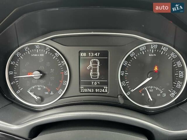 Черный Шкода Октавия, объемом двигателя 2 л и пробегом 220 тыс. км за 12500 $, фото 29 на Automoto.ua