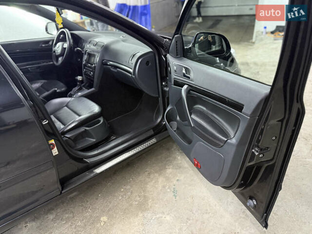 Чорний Шкода Октавія, об'ємом двигуна 2 л та пробігом 193 тис. км за 9999 $, фото 31 на Automoto.ua