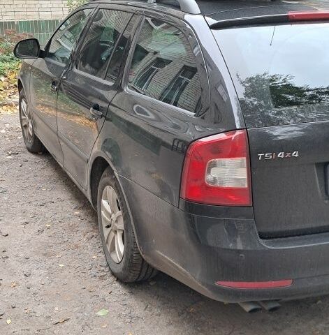 Черный Шкода Октавия, объемом двигателя 1.8 л и пробегом 171 тыс. км за 9000 $, фото 9 на Automoto.ua