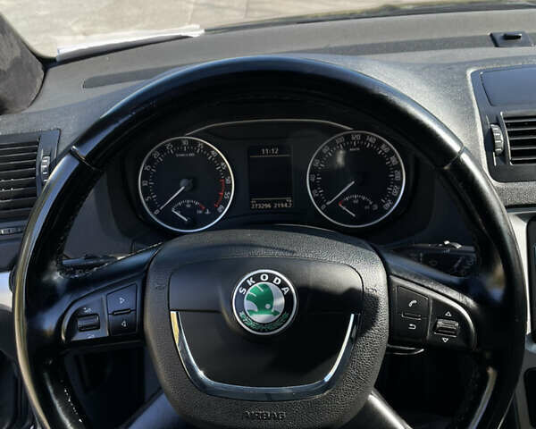 Чорний Шкода Октавія, об'ємом двигуна 1.97 л та пробігом 274 тис. км за 9600 $, фото 36 на Automoto.ua