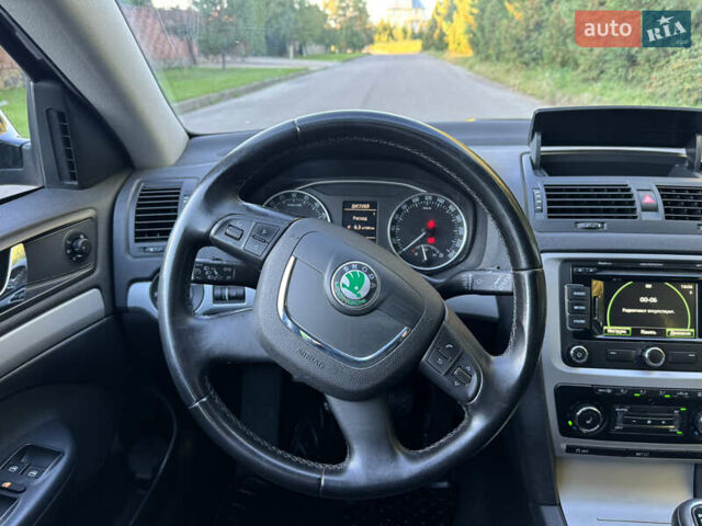 Шкода Октавия 2012 в Ровно на Automoto.ua Черный Шкода Октавия, объемом двигателя 1.6 л и пробегом 181 тыс. км за 9750 $, фото 41 на Automoto.ua